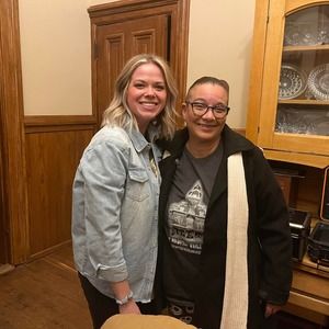 Meet your Posher, Monique